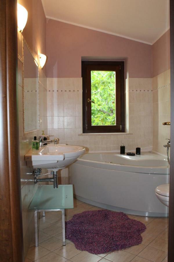 Villa Sarno มอนเตซิลวาโน ภายนอก รูปภาพ